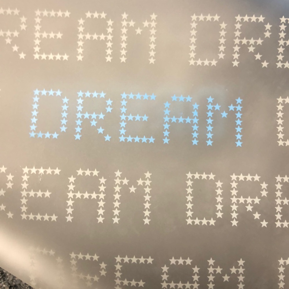 *makeup bonus item* Ipsy “Dream” bag - Picture 4 of 4